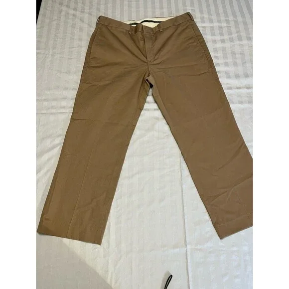 LL Bean Men's Double L Khaki Chinos Standard Fit Flat Front Pants Size 37 - Picture 1 of 8